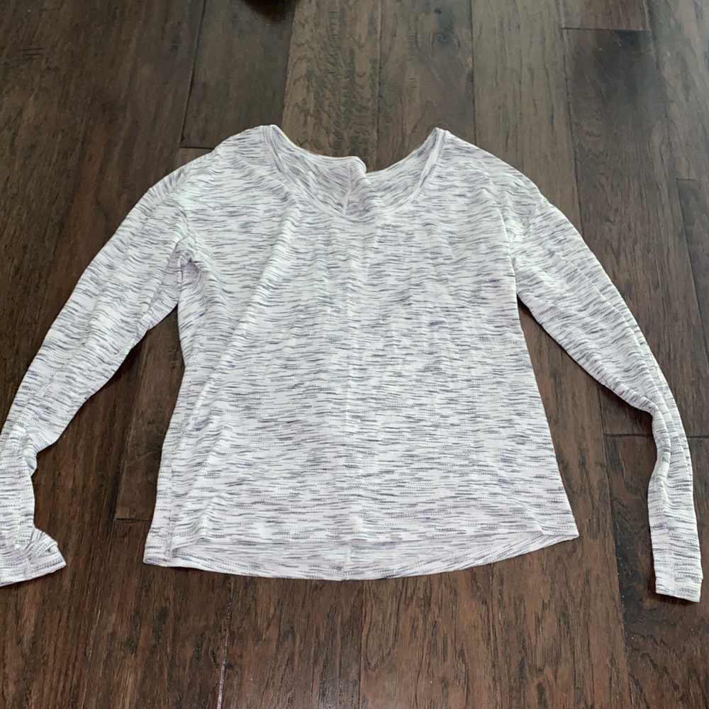 Lululemon long sleeve shirt